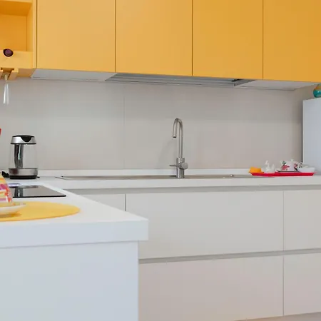 Apartment Prima Classe - With Private Garage - Molfetta