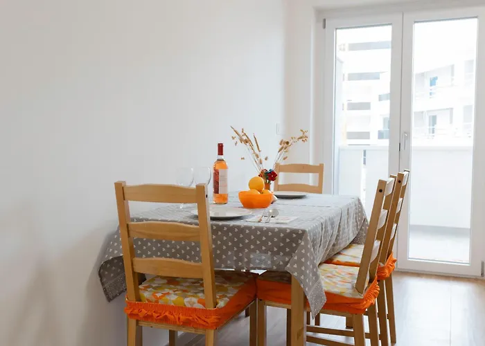 Prima Classe - With Private Garage - Daire